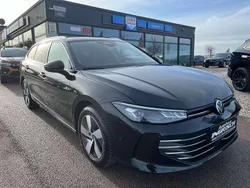Schwarz Gebraucht 2024 VW Passat Business Kombi | 29.950 € (Fairer Preis)