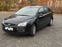 Schwarz Gebraucht 2006 Ford Focus Limousine | 1.500 € (Guter Preis)