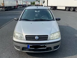 Grau Gebraucht 2004 Fiat Punto Kleinwagen | 950 € (Guter Preis)