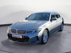 Grau Gebraucht 2025 BMW 320 M Sport Limousine | 40.420 € (Guter Preis)