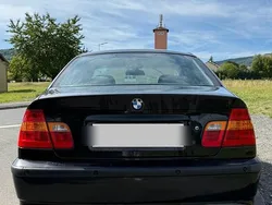 Schwarz Gebraucht 2003 BMW 316 Limousine | 2.200 € (Guter Preis)