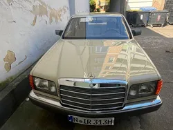 Beige Gebraucht 1988 Mercedes S260 Limousine | 7.500 €