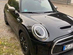 Schwarz Gebraucht 2023 Mini Cooper SE Classic Kleinwagen | 18.700 € (Guter Preis)