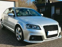Silber Gebraucht 2011 Audi A3 Ambition Limousine | 5.690 € (Fairer Preis)