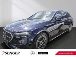 Blau Gebraucht 2024 Mercedes E220 AMG Limousine | 58.900 € (Teuer)