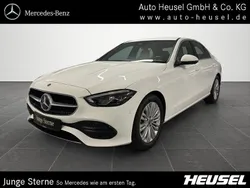 Unilack polarweiß Gebraucht 2024 Mercedes C180 Avantgarde Limousine | 38.900 € (Fairer Preis)