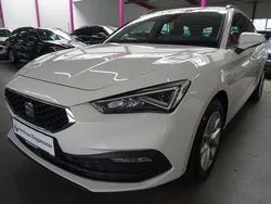 Weiß Gebraucht 2021 Seat Leon ST Style Kombi | 15.249 € (Fairer Preis)