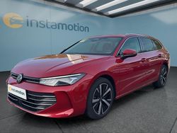 Rot Gebraucht 2024 VW Passat Kombi | 35.199 € (Guter Preis)