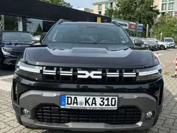 Schwarz (perlmuttschwarzmetallic) Gebraucht 2024 Dacia Duster Journey SUV | 26.680 € (Fairer Preis)