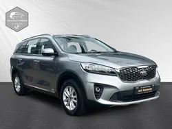 Grau Gebraucht 2020 Kia Sorento Vision SUV | 26.900 € (Fairer Preis)