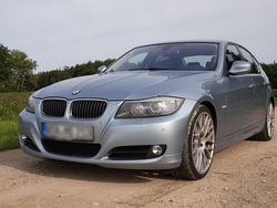 Blau Gebraucht 2008 BMW 330 Performance Limousine | 9.899 € (Guter Preis)