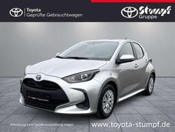 Silber Gebraucht 2022 Toyota Yaris Hybrid Business Edition Kleinwagen | 17.950 € (Guter Preis)