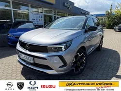 Grau Gebraucht 2024 Opel Grandland X Ultimate SUV | 26.900 € (Fairer Preis)
