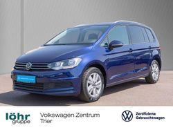 Atlantik blue metallic Gebraucht 2024 VW Touran Comfortline Van / Kleinbus | 33.280 € (Fairer Preis)