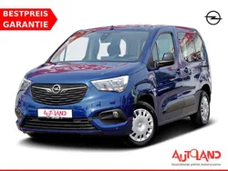 Blau Gebraucht 2023 Opel Combo Van / Kleinbus | 24.490 €