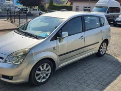 Grau Gebraucht 2004 Toyota Corolla Verso Executive Van / Kleinbus | 3.880 € (Fairer Preis)