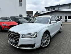 Weiß Gebraucht 2017 Audi A8 Sport Limousine | 25.900 € (Fairer Preis)