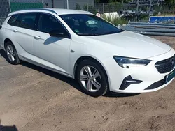Weiß Gebraucht 2021 Opel Insignia Elegance Kombi | 10.500 € (Guter Preis)