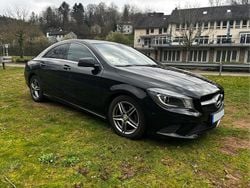 Schwarz Gebraucht 2014 Mercedes CLA220 Limousine | 14.000 € (Fairer Preis)