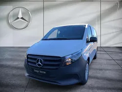 Arktikweiß Gebraucht 2024 Mercedes Vito Van / Kleinbus | 39.139 € (Teuer)