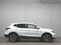 Weiss Gebraucht 2021 Nissan Qashqai Tekna SUV | 17.380 € (Superpreis)