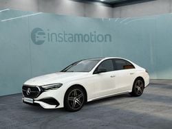 Weiß Gebraucht 2024 Mercedes E200 AMG Limousine | 61.049 €