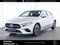 Silber Gebraucht 2023 Mercedes A200 Progressive Limousine | 29.900 € (Fairer Preis)