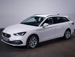 Weiß Gebraucht 2022 Seat Leon Style Kombi | 16.999 € (Guter Preis)