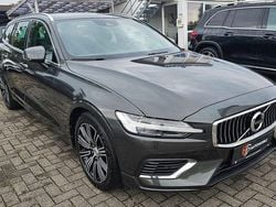 Grau Gebraucht 2020 Volvo V60 Inscription Kombi | 24.950 € (Guter Preis)