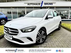 Digitalweißmetallic Gebraucht 2022 Mercedes B250e Progressive Van / Kleinbus | 29.880 € (Etwas zu teuer)