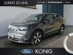 Grau Neu 2025 Ford Capri Extended Range SUV | 52.890 € (Etwas zu teuer)