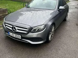 Grau Gebraucht 2018 Mercedes E220 Limousine | 22.500 € (Guter Preis)