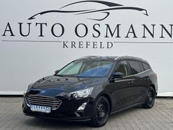 Obsidianschwarz metallic Gebraucht 2022 Ford Focus Cool & Connect Kombi | 14.950 € (Superpreis)