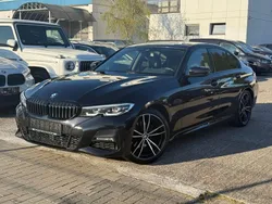 Black sapphire metallic Gebraucht 2019 BMW 320 M Sport Limousine | 28.200 € (Fairer Preis)