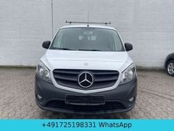 Weiß Gebraucht 2016 Mercedes Citan 109 Van / Kleinbus | 5.200 € (Fairer Preis)