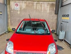 Rot Gebraucht 2005 Ford Fiesta Kleinwagen | 1.750 € (Guter Preis)