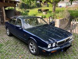 Blau Gebraucht 2000 Jaguar XJ Executive Limousine | 11.500 €