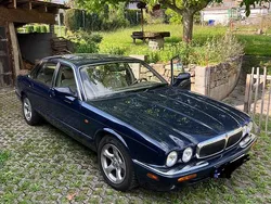 Blau Gebraucht 2000 Jaguar XJ Executive Limousine | 12.150 €