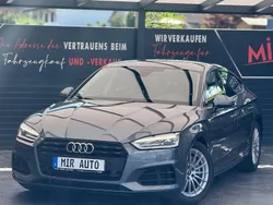 Grau Gebraucht 2020 Audi A5 Sportback Sport Limousine | 29.900 € (Teuer)