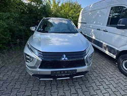 Silber Gebraucht 2022 Mitsubishi Eclipse Cross Top SUV | 23.890 € (Guter Preis)