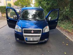 Blau Gebraucht 2009 Fiat Doblò Van / Kleinbus | 5.600 € (Teuer)