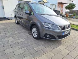 Grau Gebraucht 2020 Seat Alhambra Ecomotive Van / Kleinbus | 28.000 € (Fairer Preis)