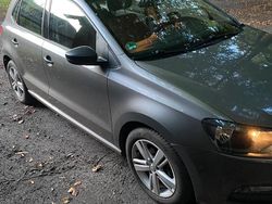 Grau Gebraucht 2014 VW Polo Kleinwagen | 6.200 € (Fairer Preis)