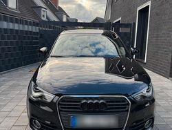 Schwarz Gebraucht 2013 Audi A1 S-Line Kleinwagen | 8.500 € (Guter Preis)