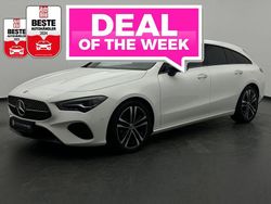 Weiß Gebraucht 2024 Mercedes CLA200 Shooting Brake Progressive Kombi | 28.999 € (Guter Preis)