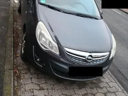 Grau Gebraucht 2011 Opel Corsa Selection Kleinwagen | 2.000 € (Guter Preis)
