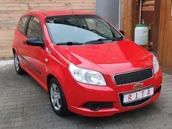 Rot Gebraucht 2009 Chevrolet Aveo Kleinwagen | 2.980 € (Fairer Preis)