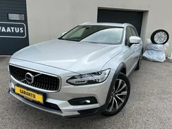 Silber Gebraucht 2022 Volvo V90 CC Pro Kombi | 37.990 € (Fairer Preis)