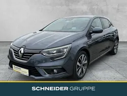 Schwarz Gebraucht 2016 Renault Mégane III Bose Edition Limousine | 13.490 €