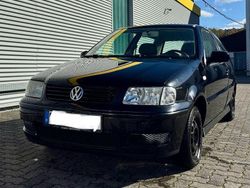 Schwarz Gebraucht 2000 VW Polo Kleinwagen | 950 € (Fairer Preis)